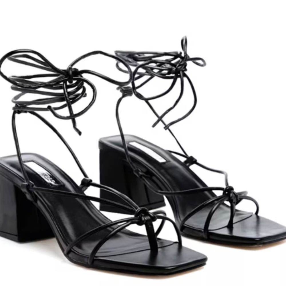London Rag “Spruce Dessert” Black Strappy Block Heel Sandals – Size 7